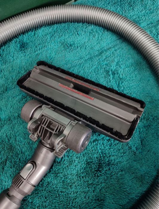 Пилосос Dyson DC52