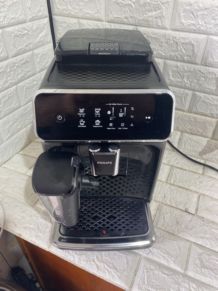 Кавомашина Philips latte go EP 2231