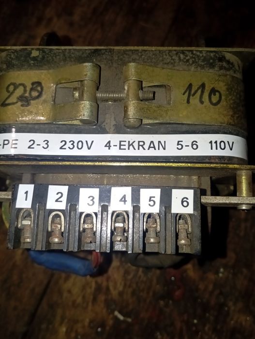 Girlandy transformator 230/110V 400W