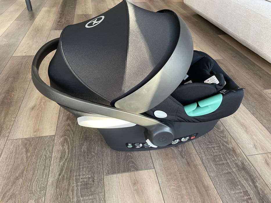 Автокрісло-переноска Cybex Aton B2 I-Size