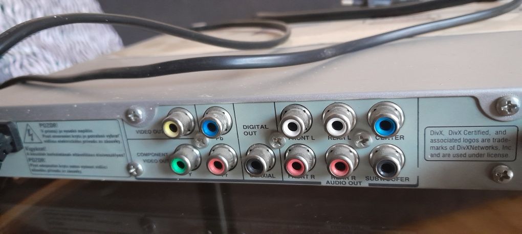 Odtwarzacz DVD/CD marki Philips Baterie kabel euro