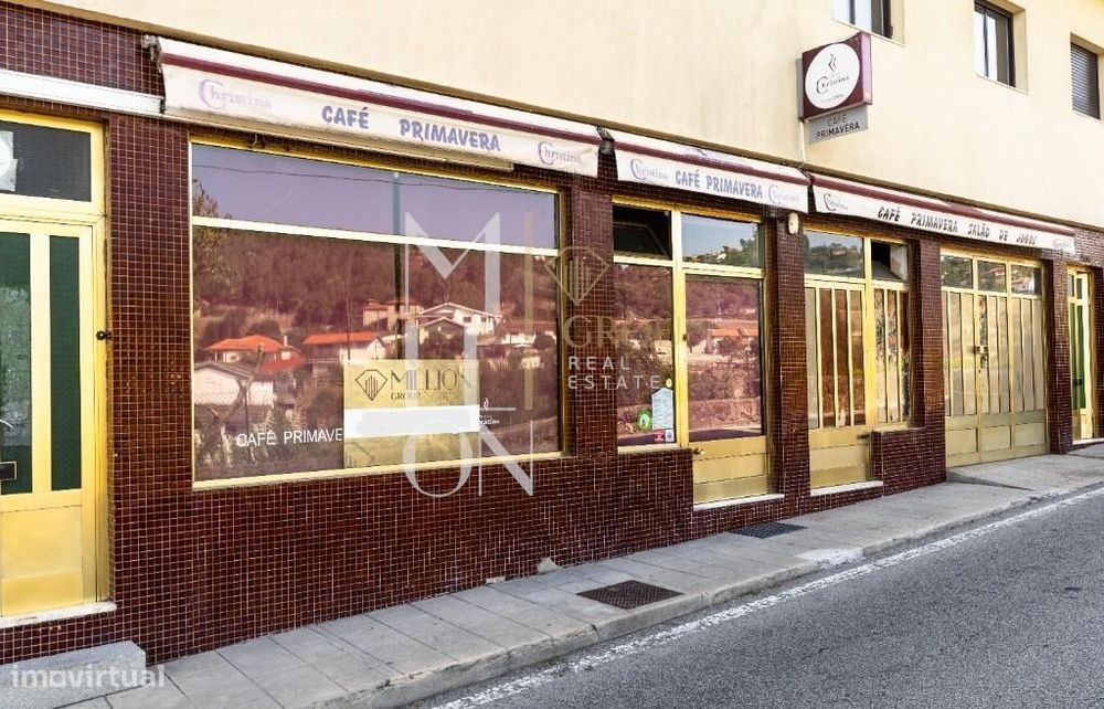 Oportunidade Imperdível: Café Totalmente Equipado para venda em Padron