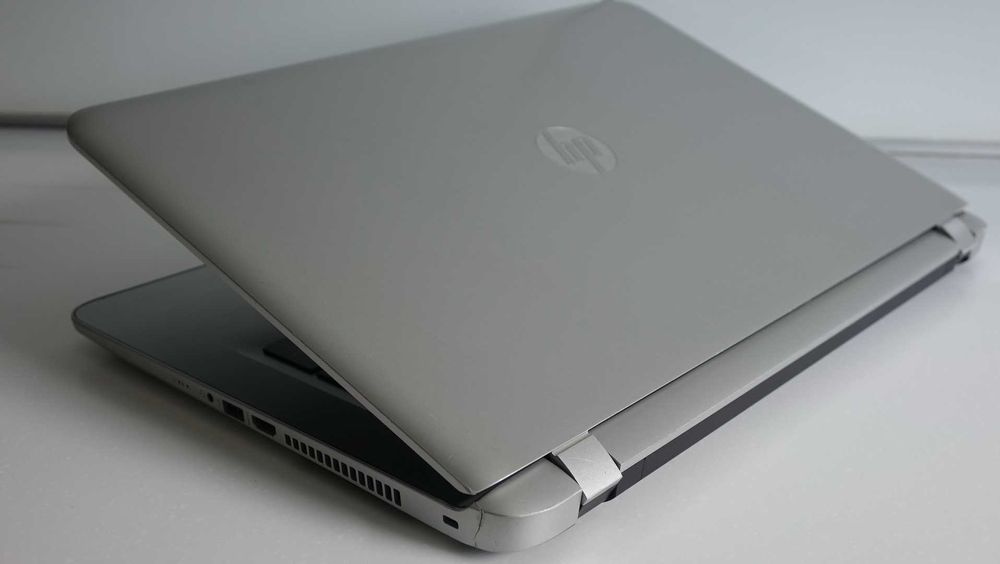 HP Pavilion 17-G 17.3 AMD A8-7410 8gb 256gb M360 2gb АКБ 100% Win10