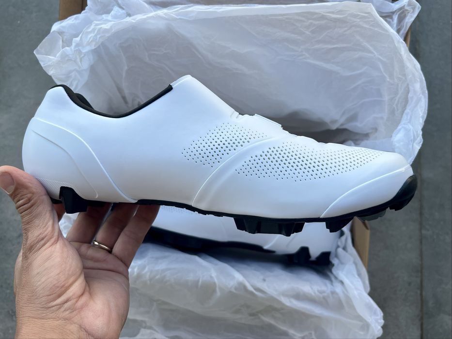 Vendo Shimano S-Phyre XC903 Brancas – Tamanho 43 – Novas