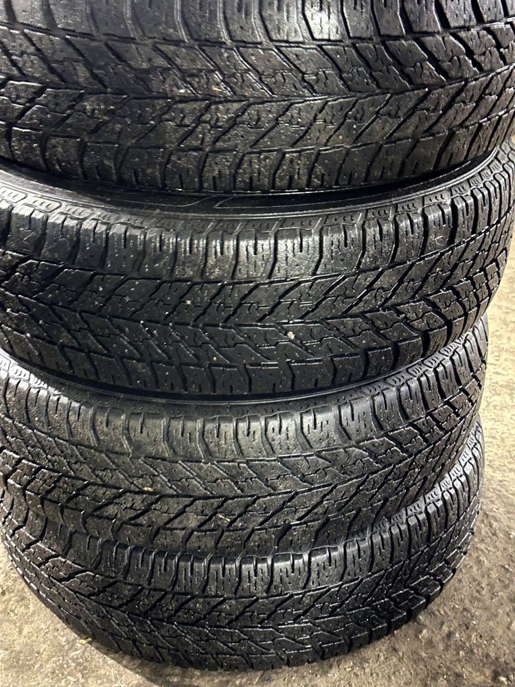 Шини зима Goodyear 225/65/17r