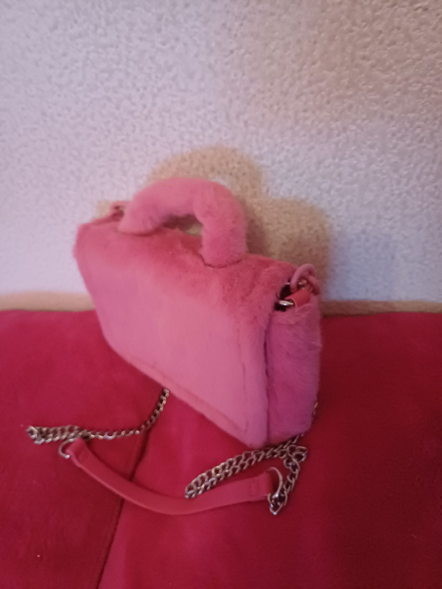 Vende se Mala pêlo  rosa