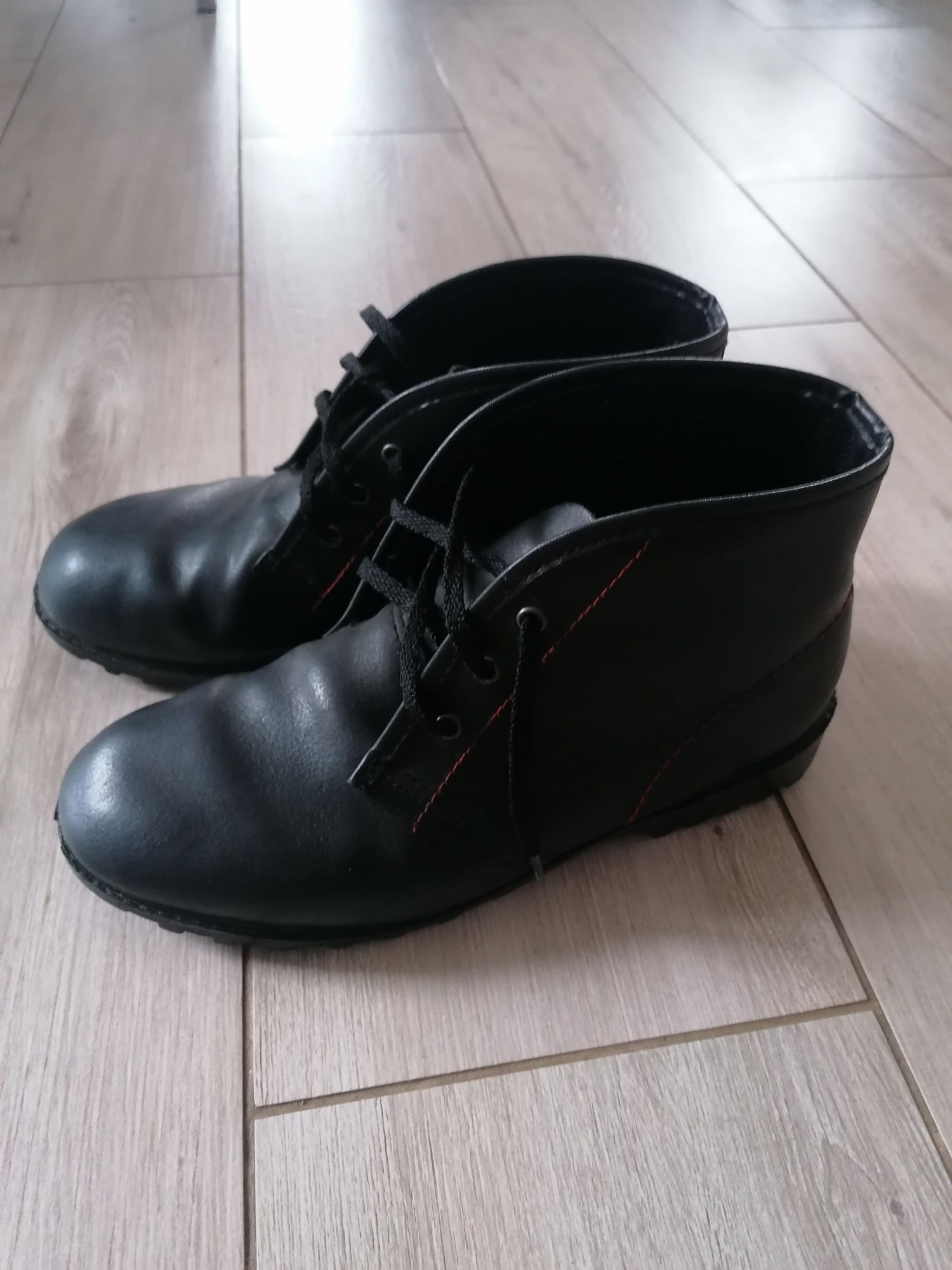Buty robocze lekkie 42