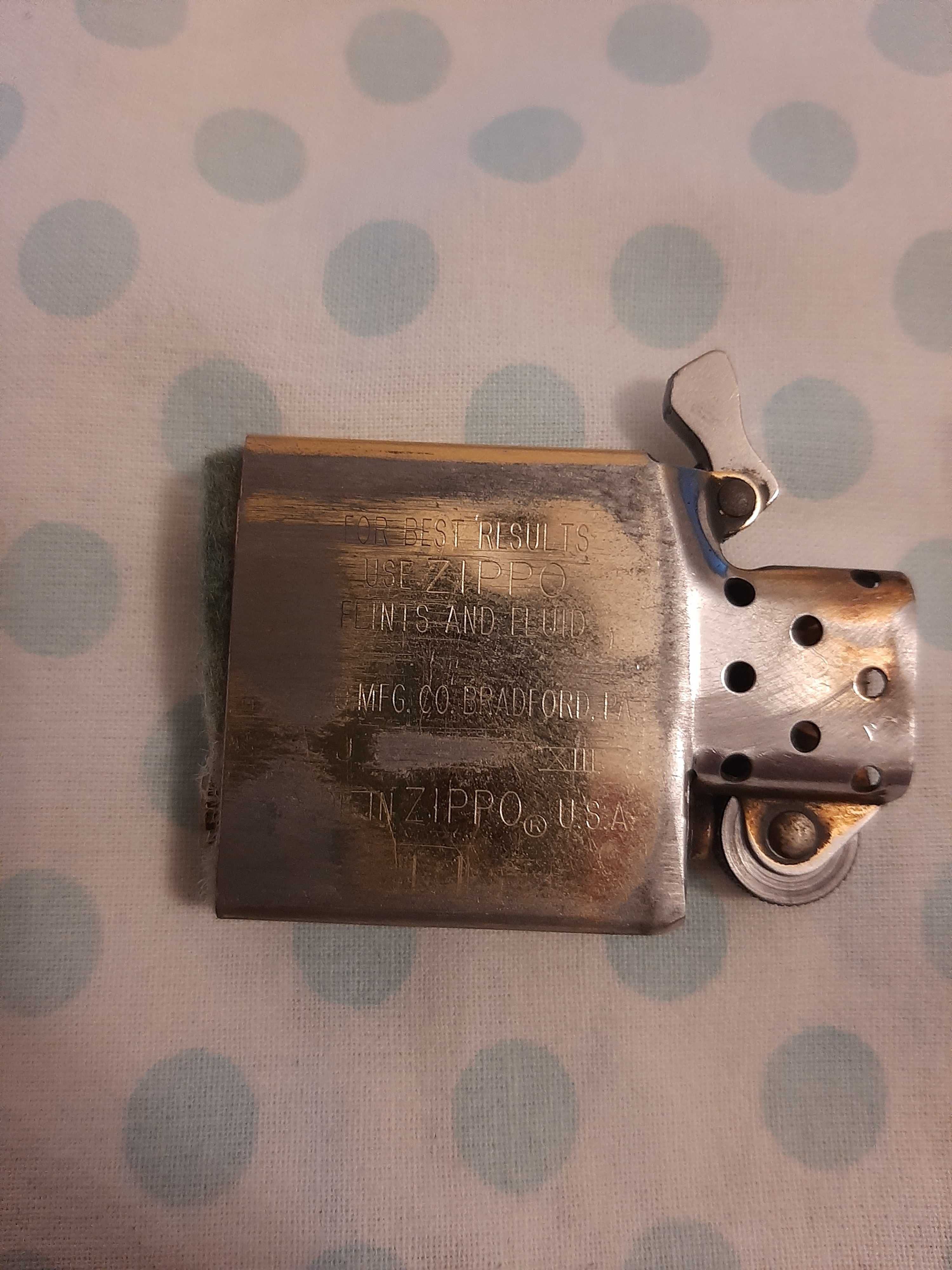 продам зажигалку ZIPPO оригинал