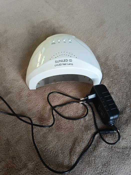 Frezarka Semilac i lampa do paznokci