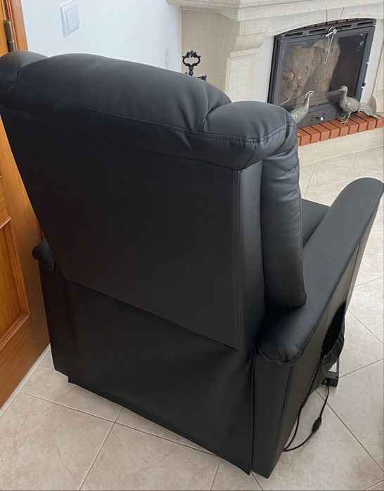 Poltrona reclinavel electrica Conforama como nova