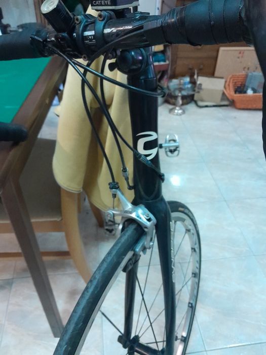 Bicicleta de estrada carbon cannondale