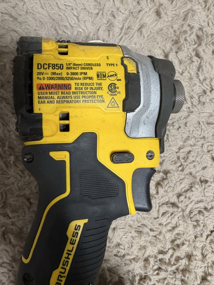 Імпакт Dewalt dcf850 20 v