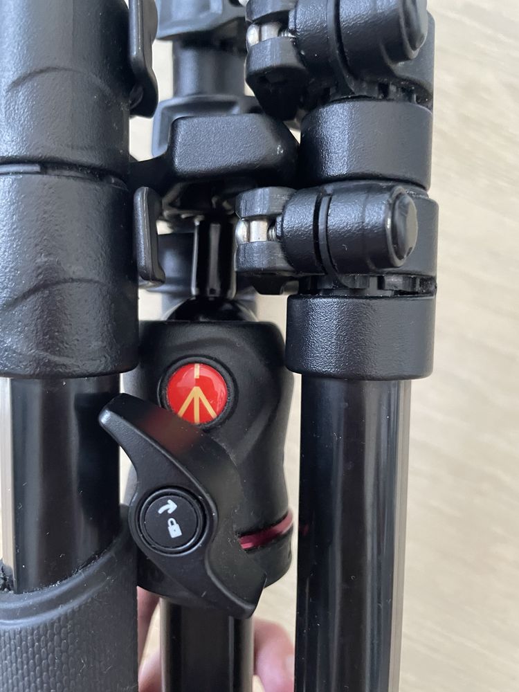 Statyw Manfrotto Befree MKBFRA4-BH z głowicą kulową i torbą
