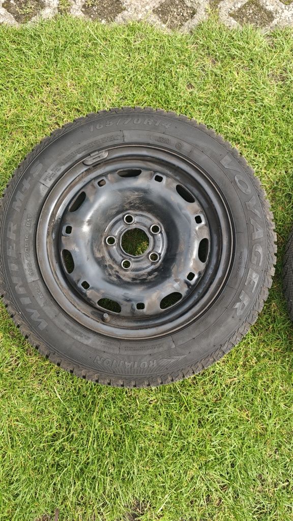 Opony zimowe Voyager 165/70 R14 z felgami