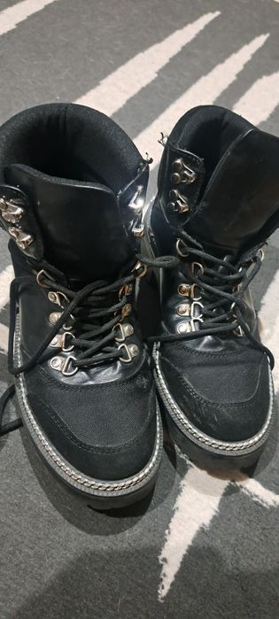 Buty dziewczęce, damskie CCC wysokie rozm.39