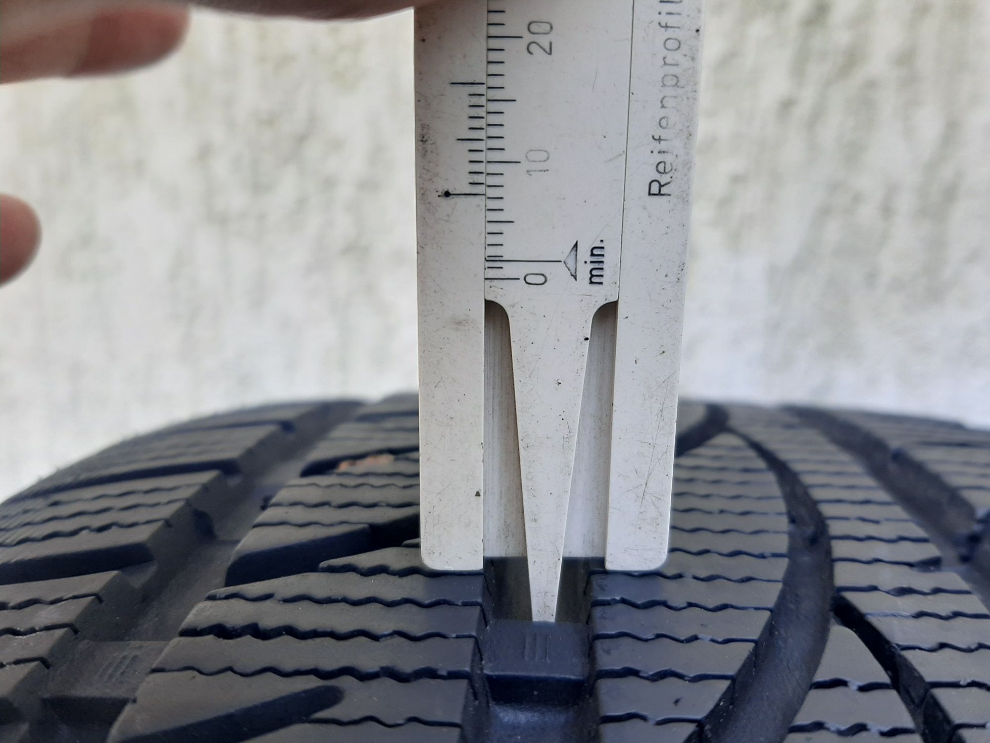 2x Opony zimowe 225/45R17 PowerTrac SnowStar 7mm 2021r