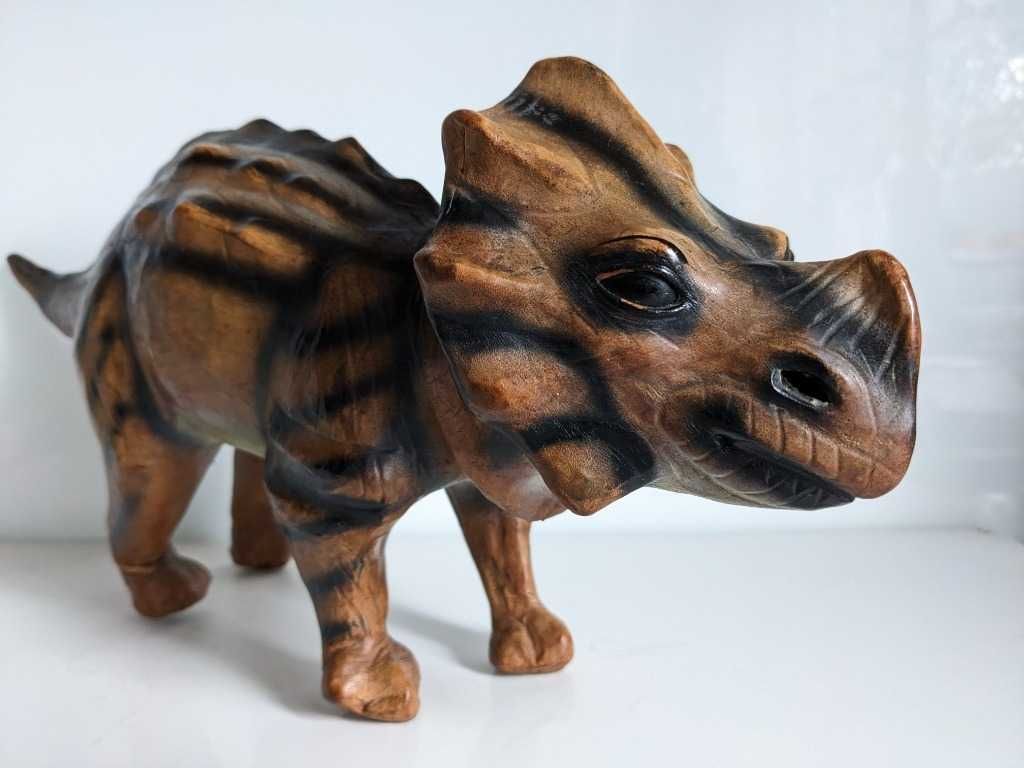 Figurka Jurassic World Dekoracja - Triceratops Kolekcja Dinozaur