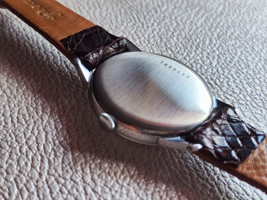 Zegarek mechaniczny Doxa Antimagnetic