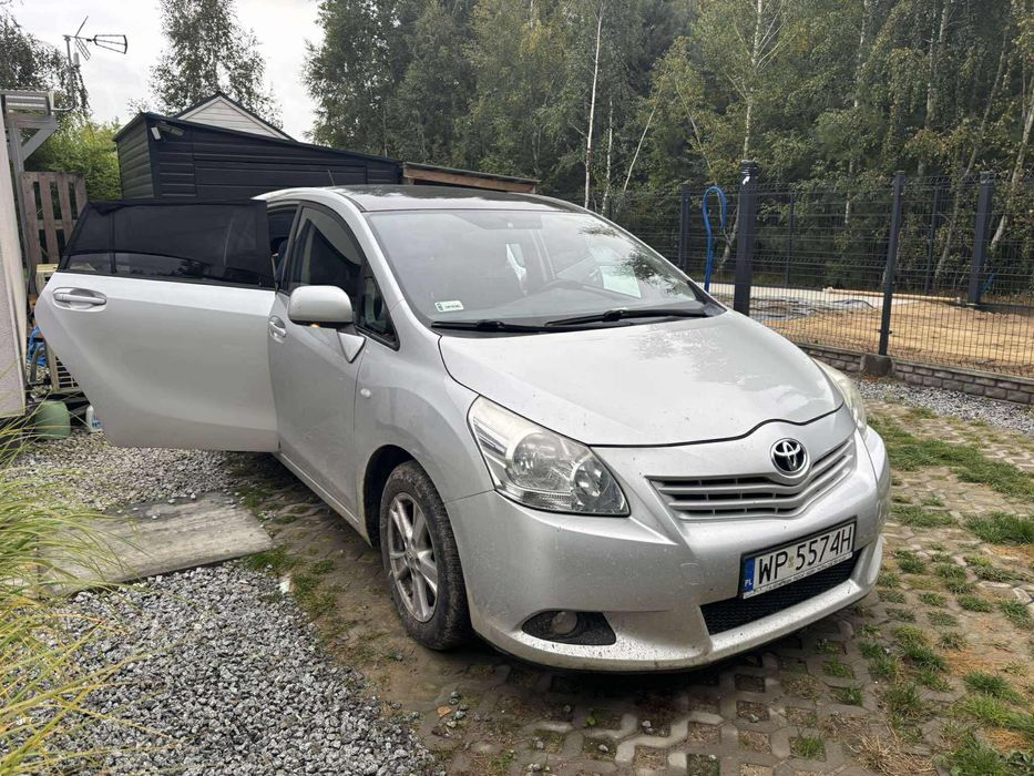 Toyota verso 7 osobowa