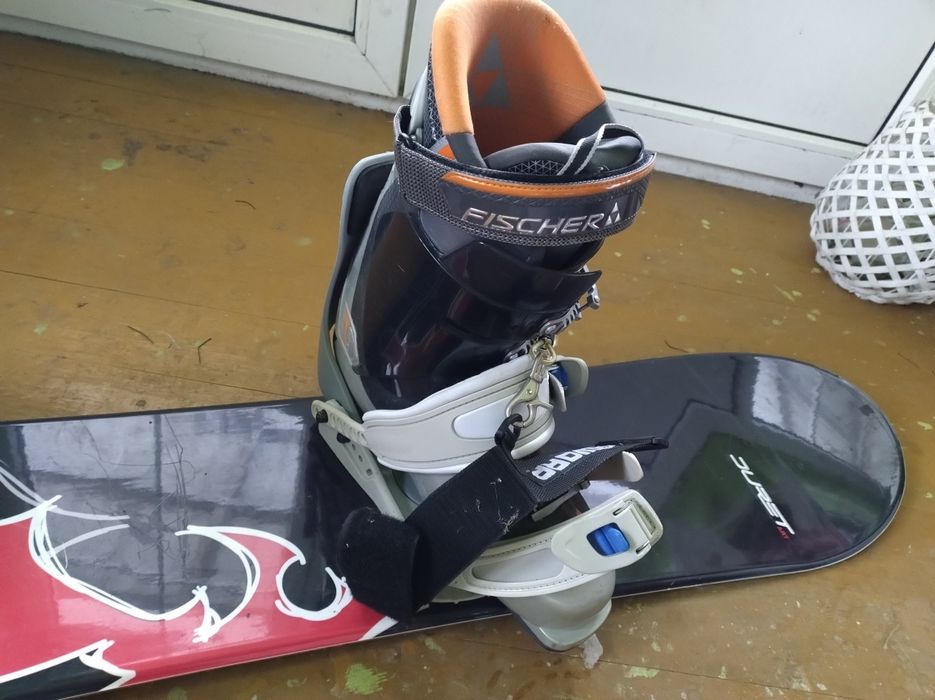 Snowboard  z butami r 29.5