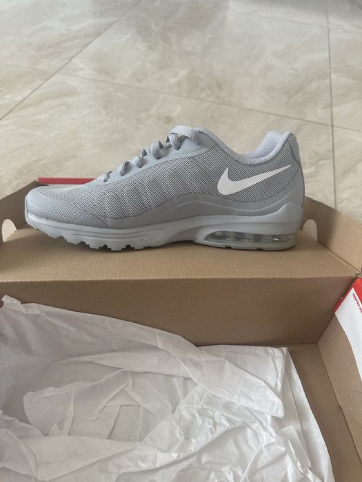 Nike Air Max Invigor