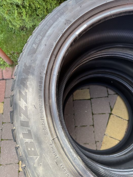 Резина зимняя 255/50r20 BRIDGESTONE BLIZAK LM-80