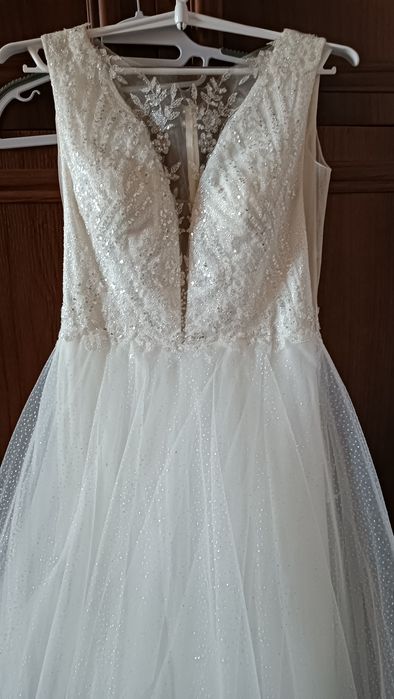 Весільне плаття 46 розмір