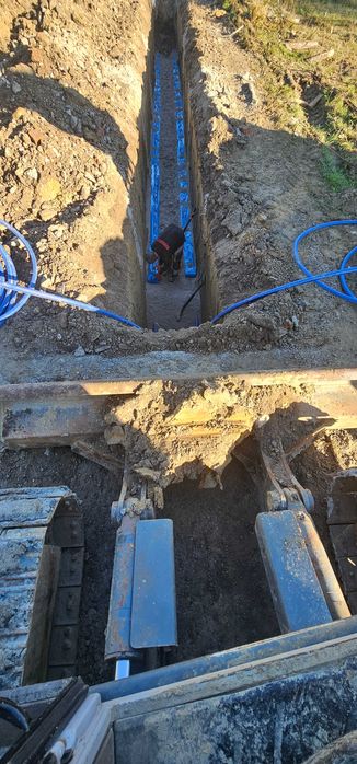 Uslugi koparkami gasienicowymi wozidlami