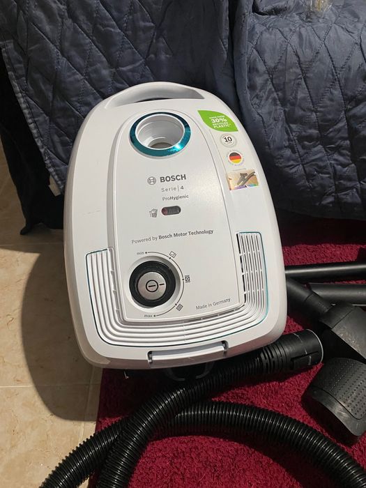Aspirador bosch série 4