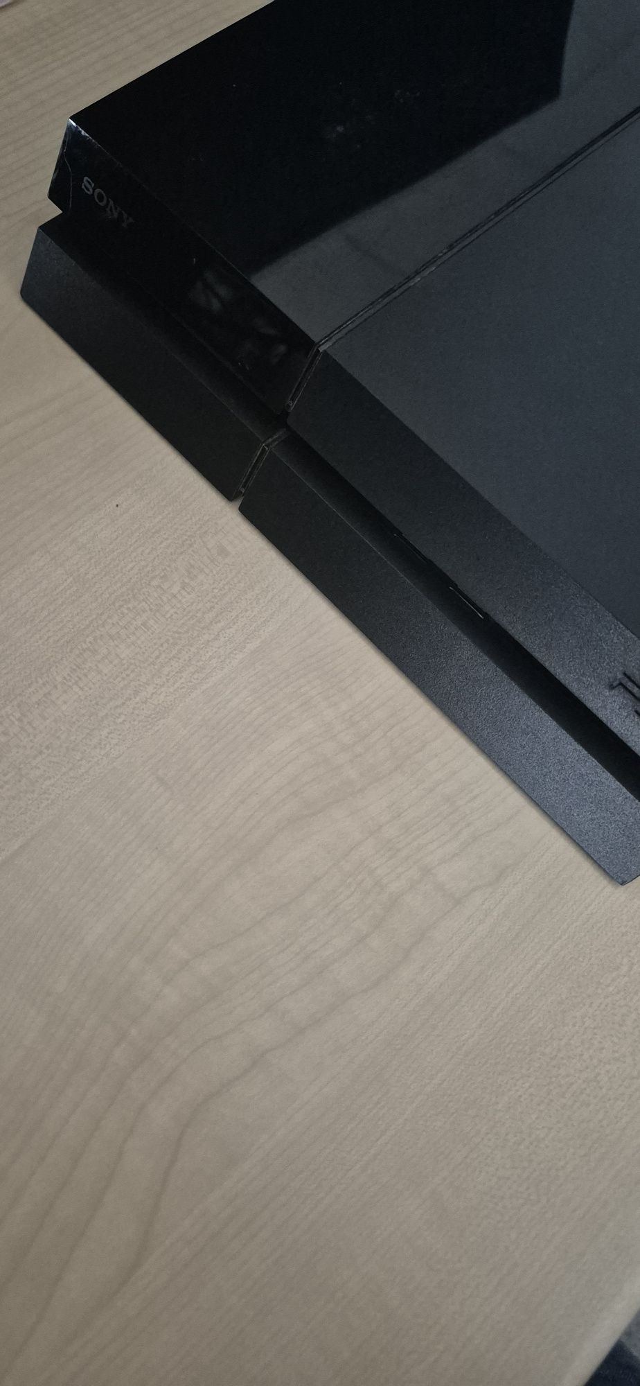 Consola PS4 avariada