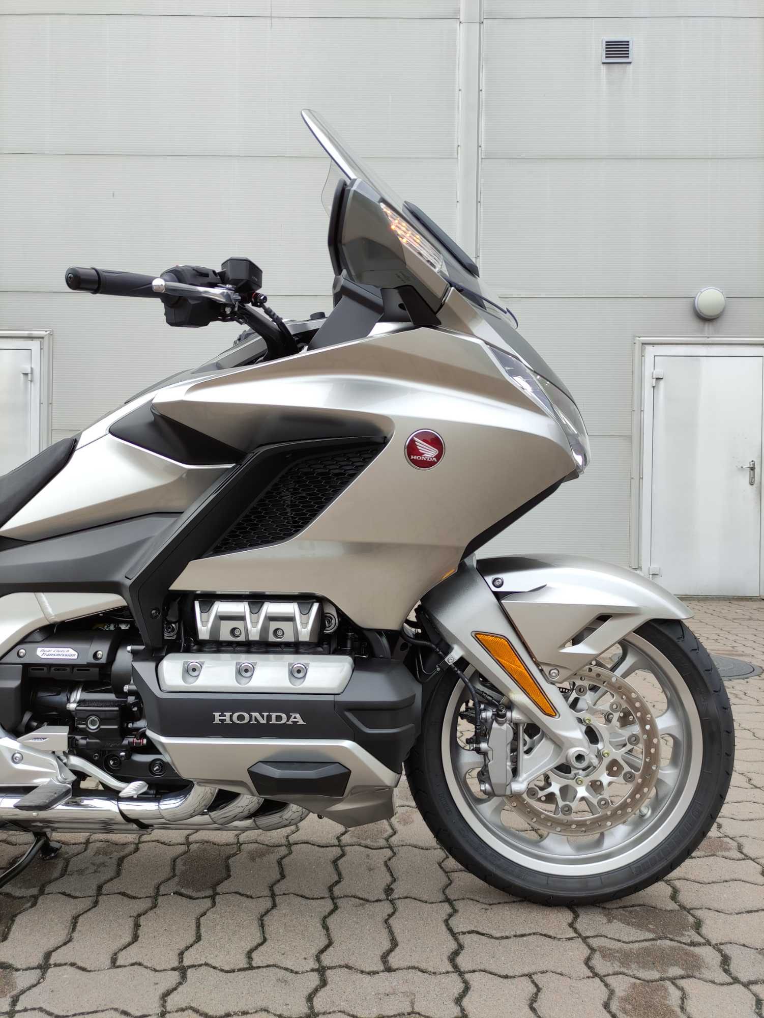 Новий Honda GL1800 Gold Wing Tour DCT 2024. Офіційний дилер