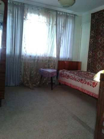 Сдаю комнату в частном доме под Киевом 20 км, для одного-двоих мужчин.