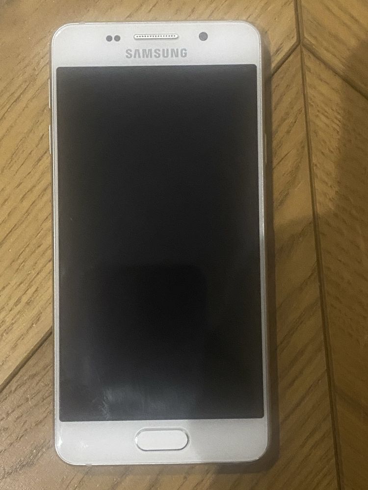 Samsung Galaxy A3 2016