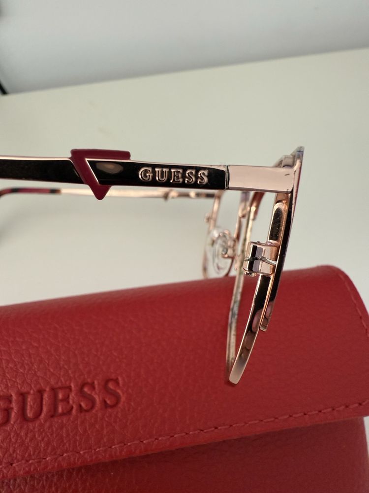 Armacao guess nova sem lentes