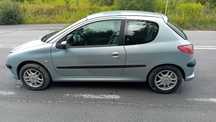 Peugeota 206 1,1 Rok 2004