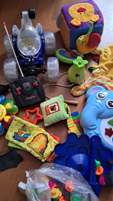 Детские игрушки.
