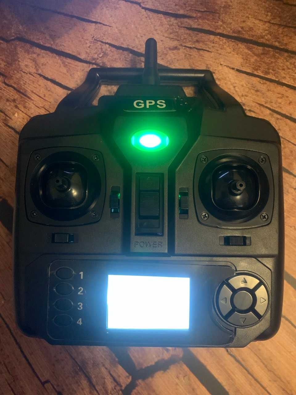 Карповый кораблик Flytec V020 с GPS 40 точек сумка
