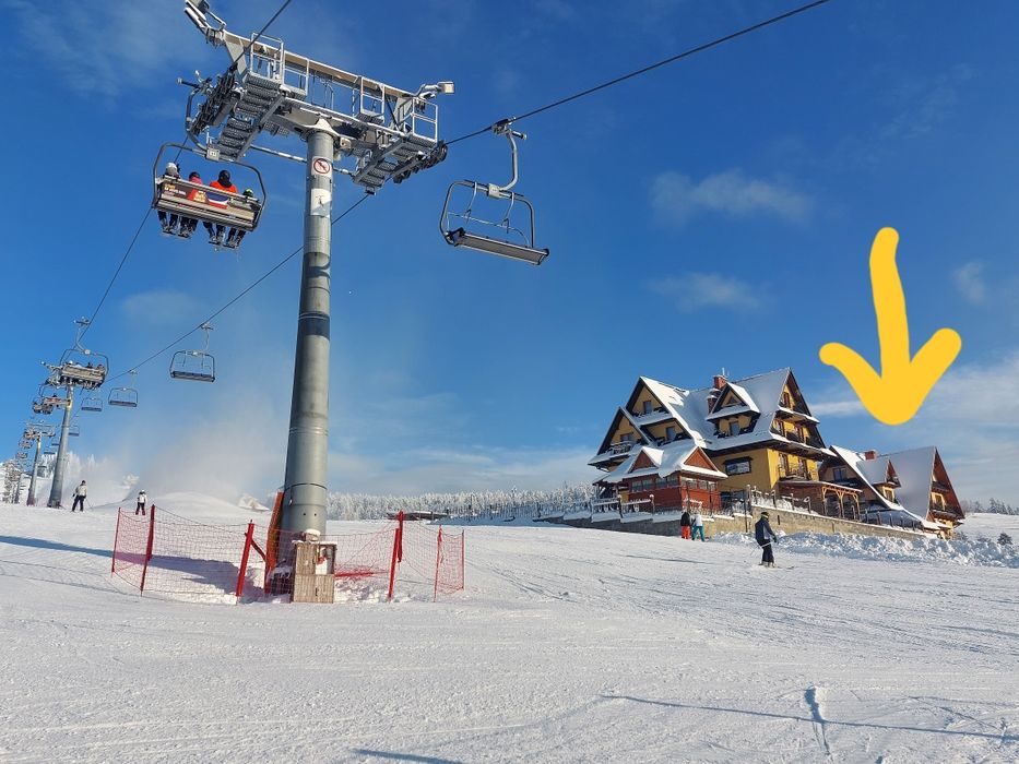 Wolne pokoje z widokiem na góry obok STACJI Narciarskiej od 29. 11