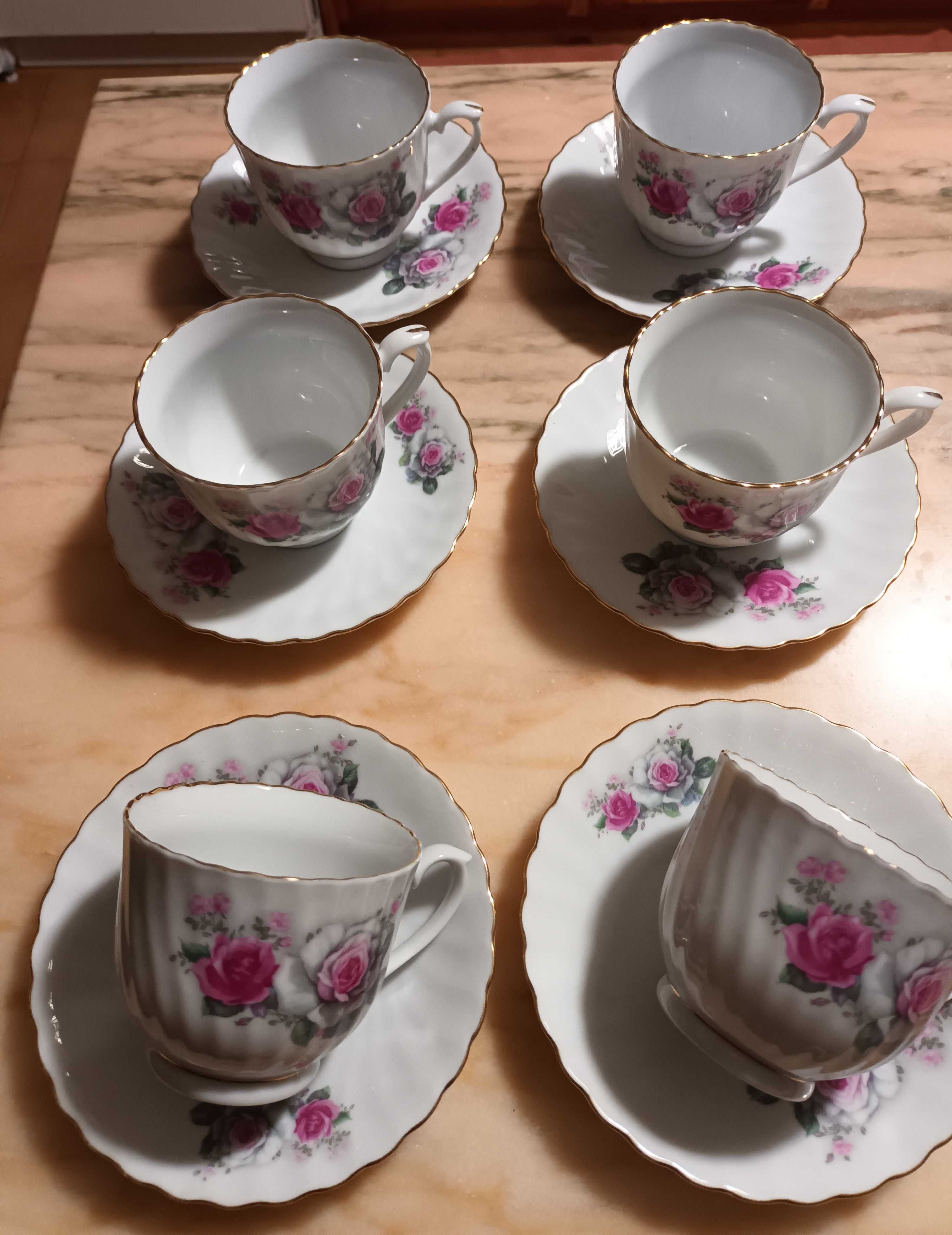 Conjunto de 6 chávenas de chá