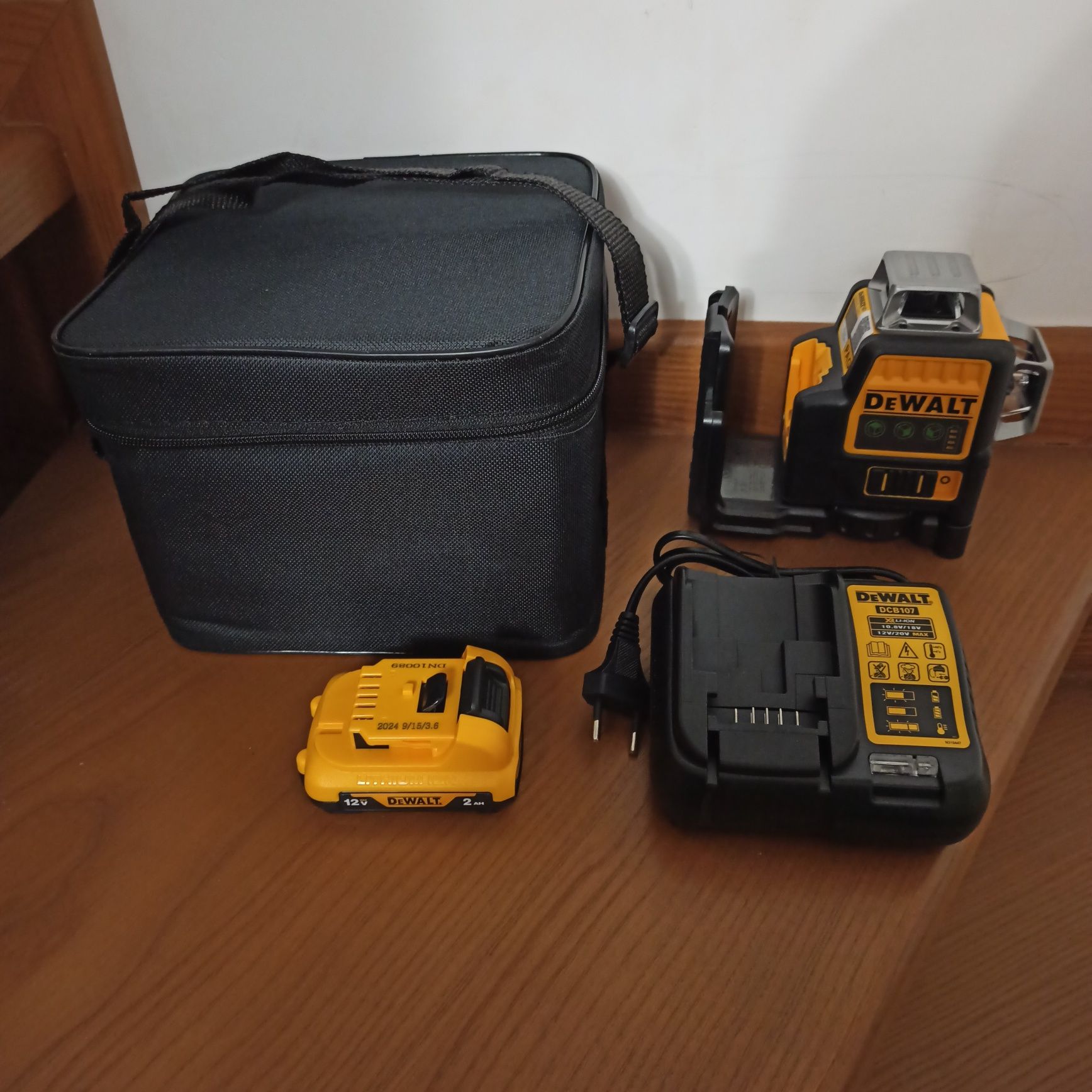 Dewalt 089LG 12 ліній 3D лазерный уровень