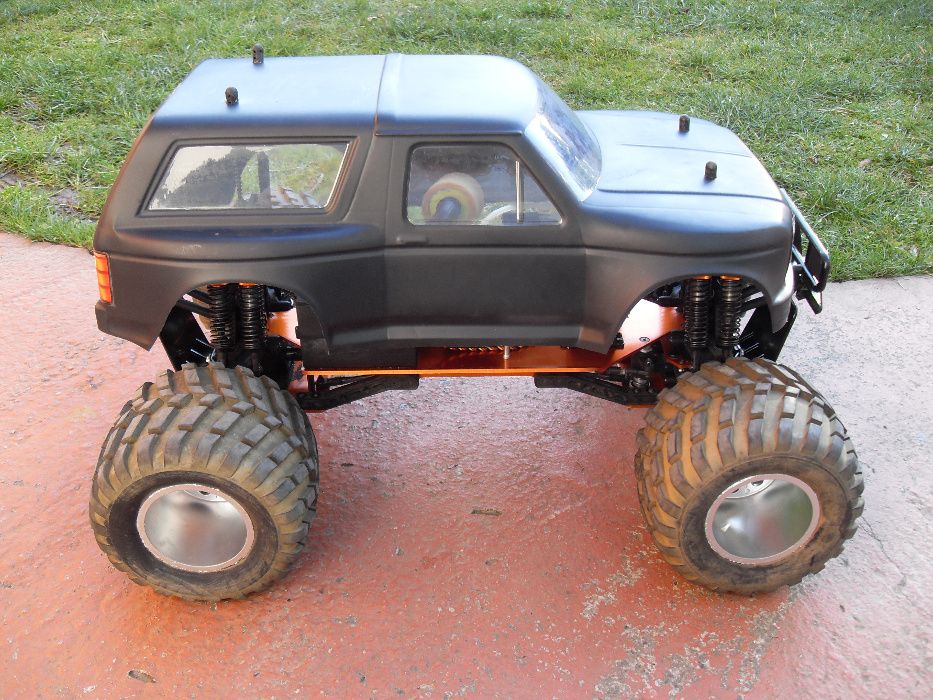 OFNA TITAN XXL 4.6 ccm MONSTER 1:8 Nitro  Spalinowy Model RC