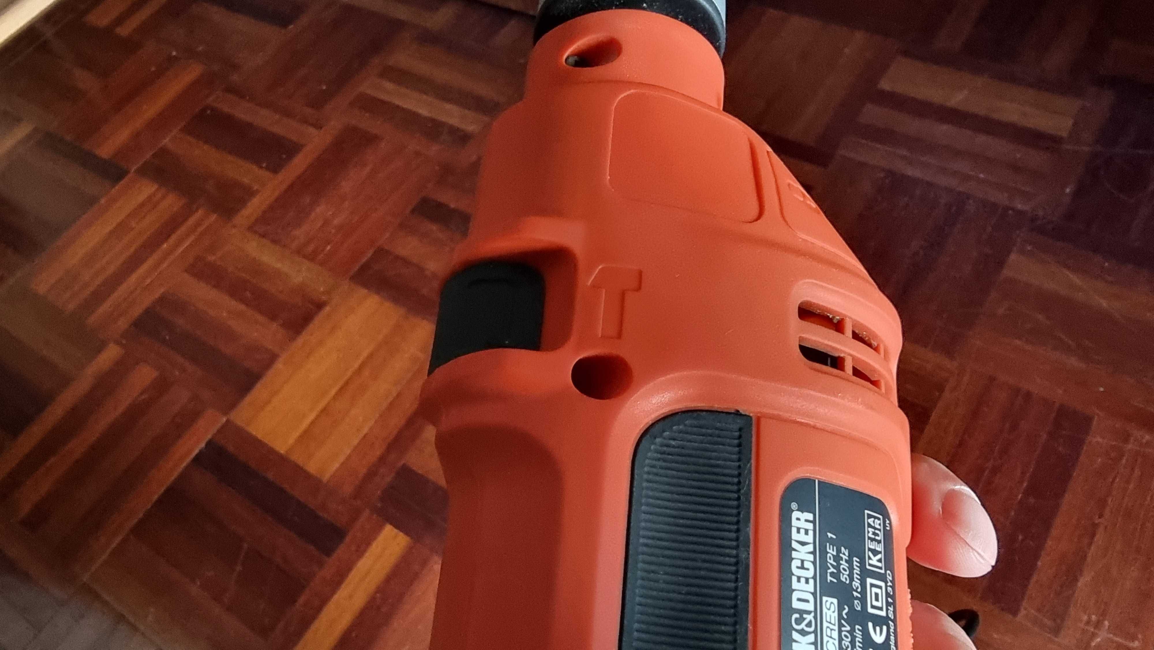 Berbequim Black&Decker mod. KR554CRES 550W como novo