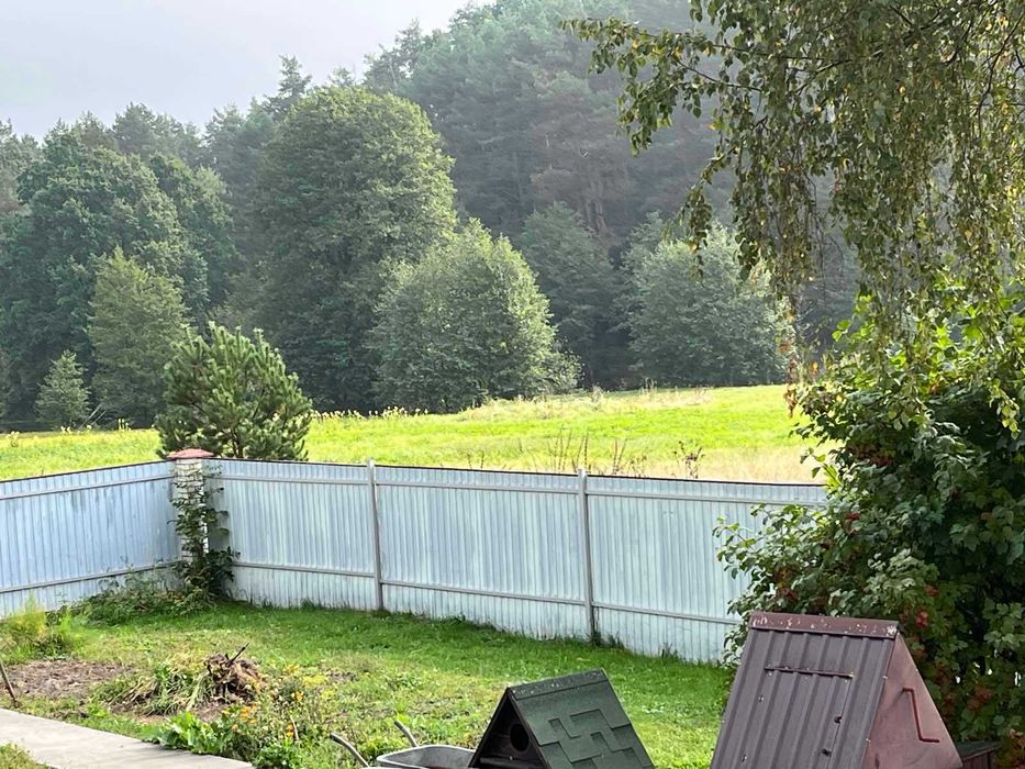 Будинок з виходом до рiчки