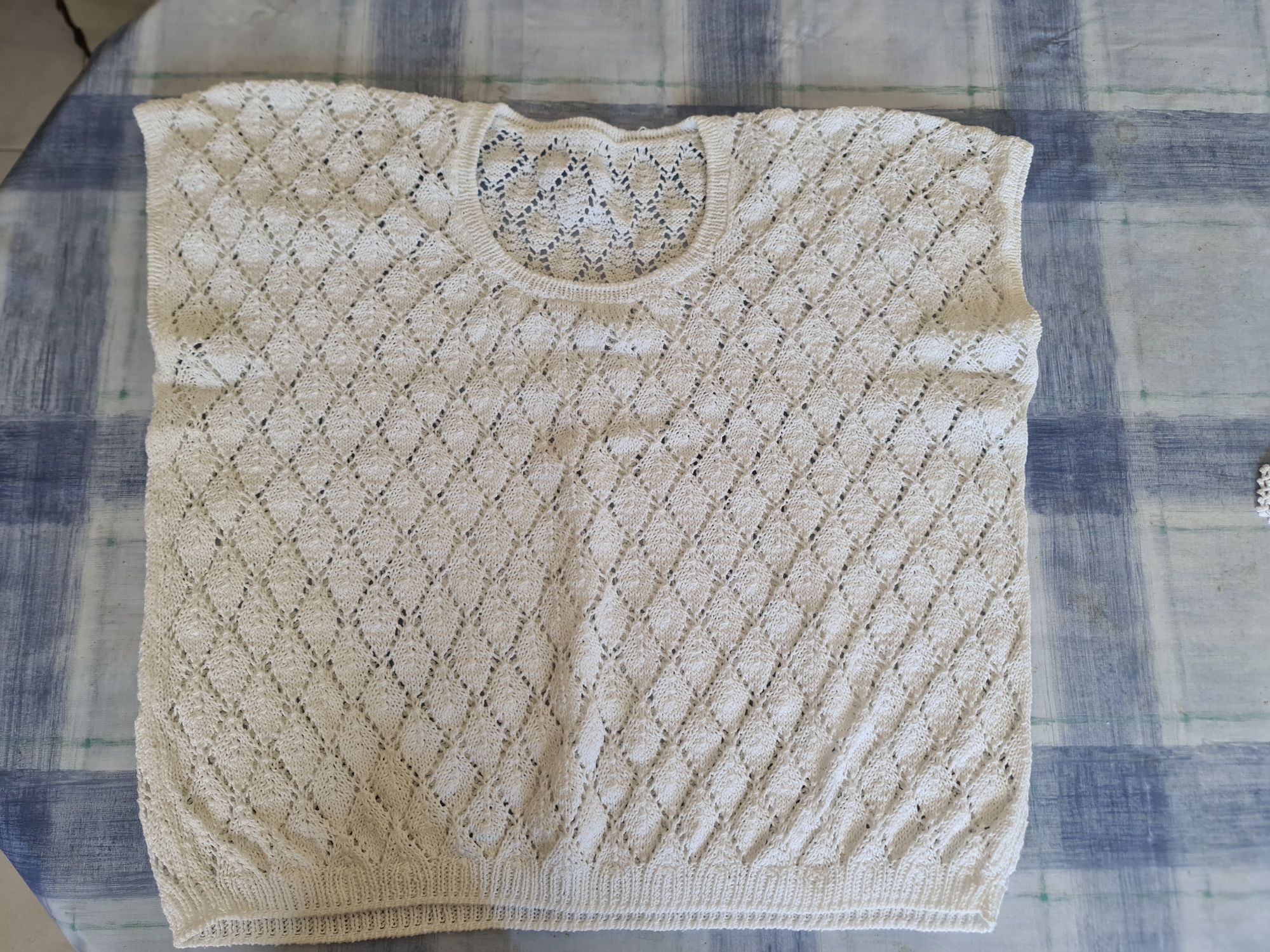 Camisola de Crochet feito a mão