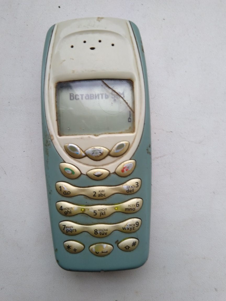 Телефон мобильный Nokia 3410 (Германия) в рабочем состоянии.