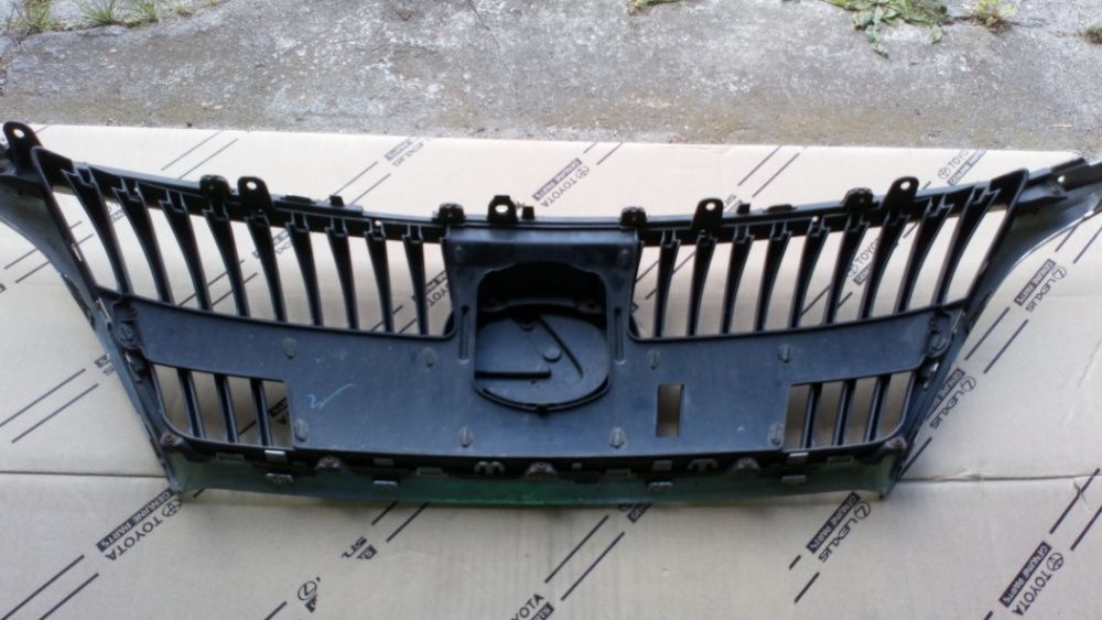 Kratka wlotu powietrza (grill) Lexus Rx350