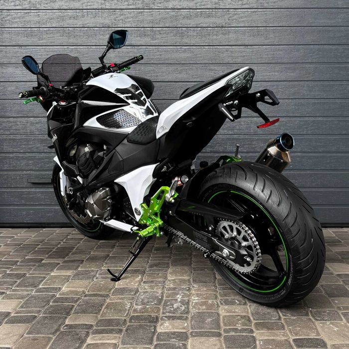 Продам мотоцикл Kawasaki Z800 (1433)