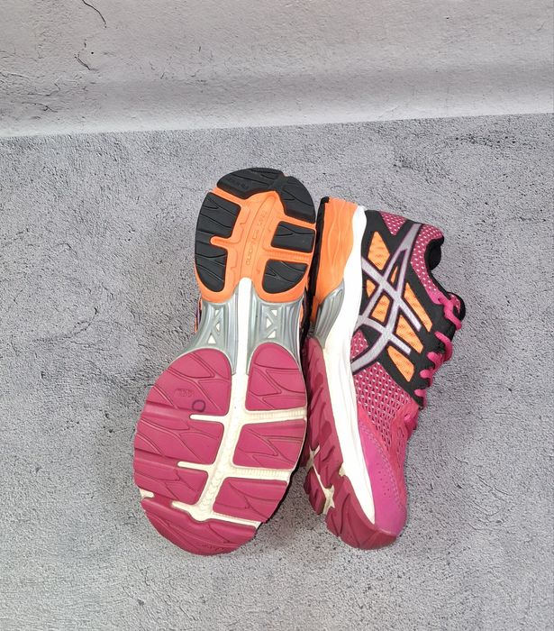 Кроссовки Asics Gel-Kumo 6 беговые спортивные женские GT-1000 Patriot