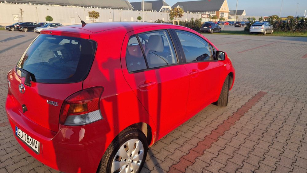 Toyota Yaris 2009r, 1.33