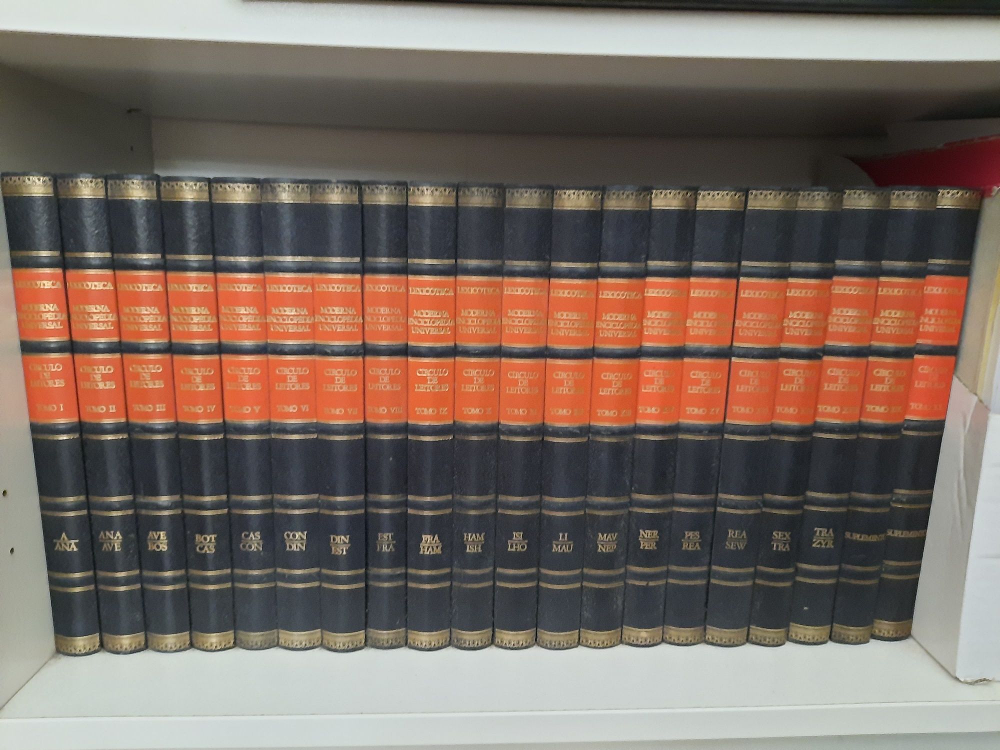 Enciclopédia 37 volumes